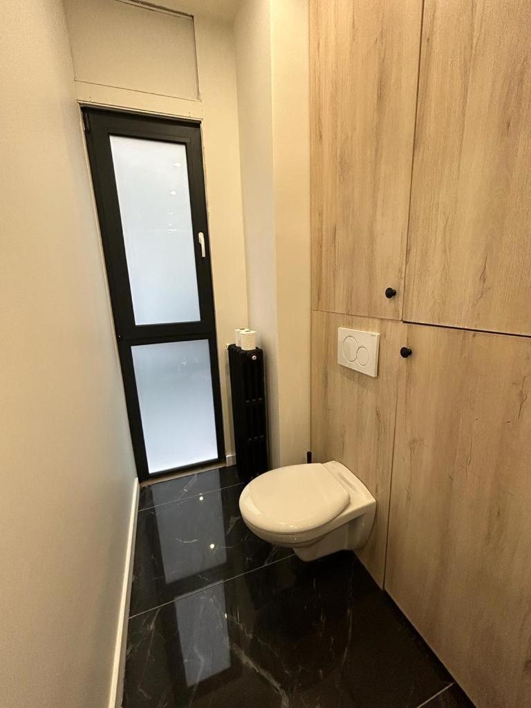 Stylish Modern Studio * Parigi