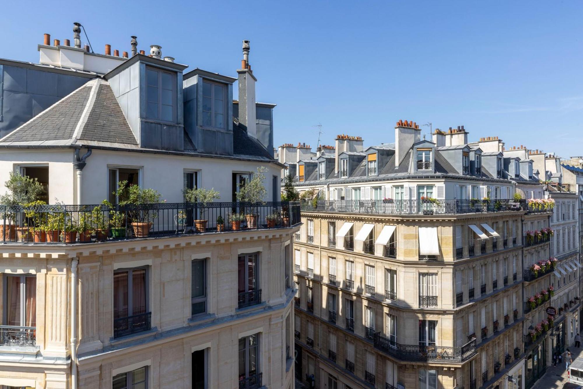 Emile Le Marais Hotel