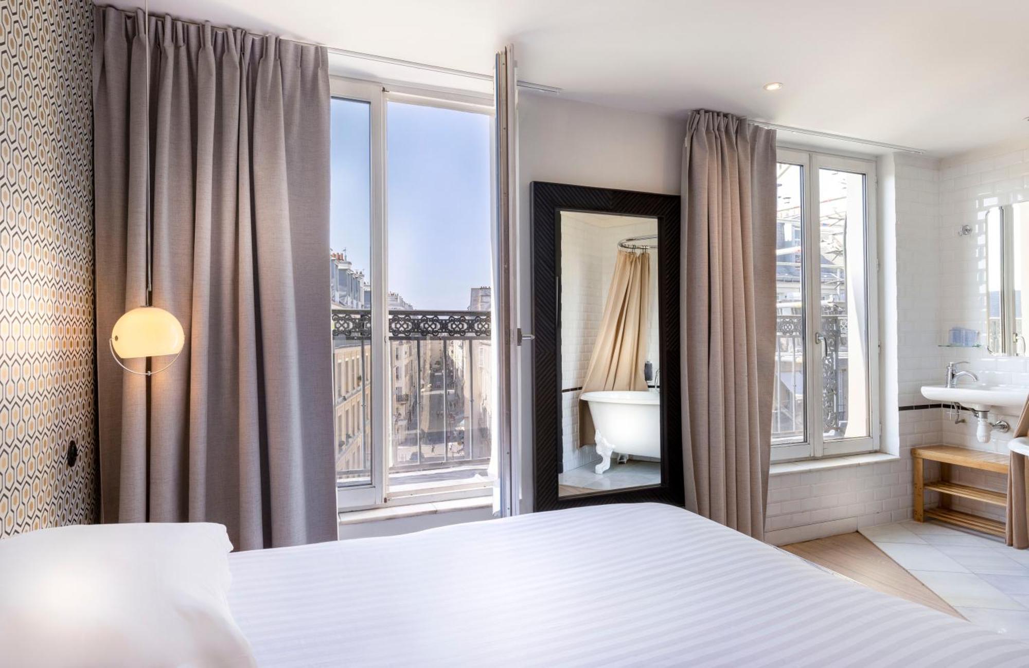 Emile Le Marais Hotel 3*