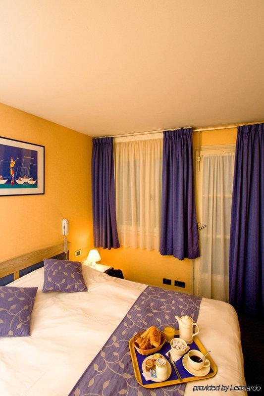 Champerret Heliopolis Hotel 3*