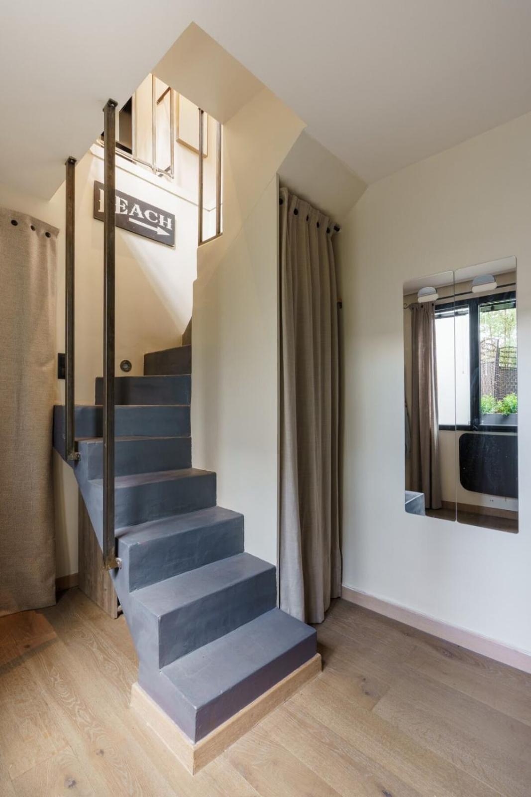 Appartamento & Stylish 1bd Duplex W Gardenmontmartre! Parigi
