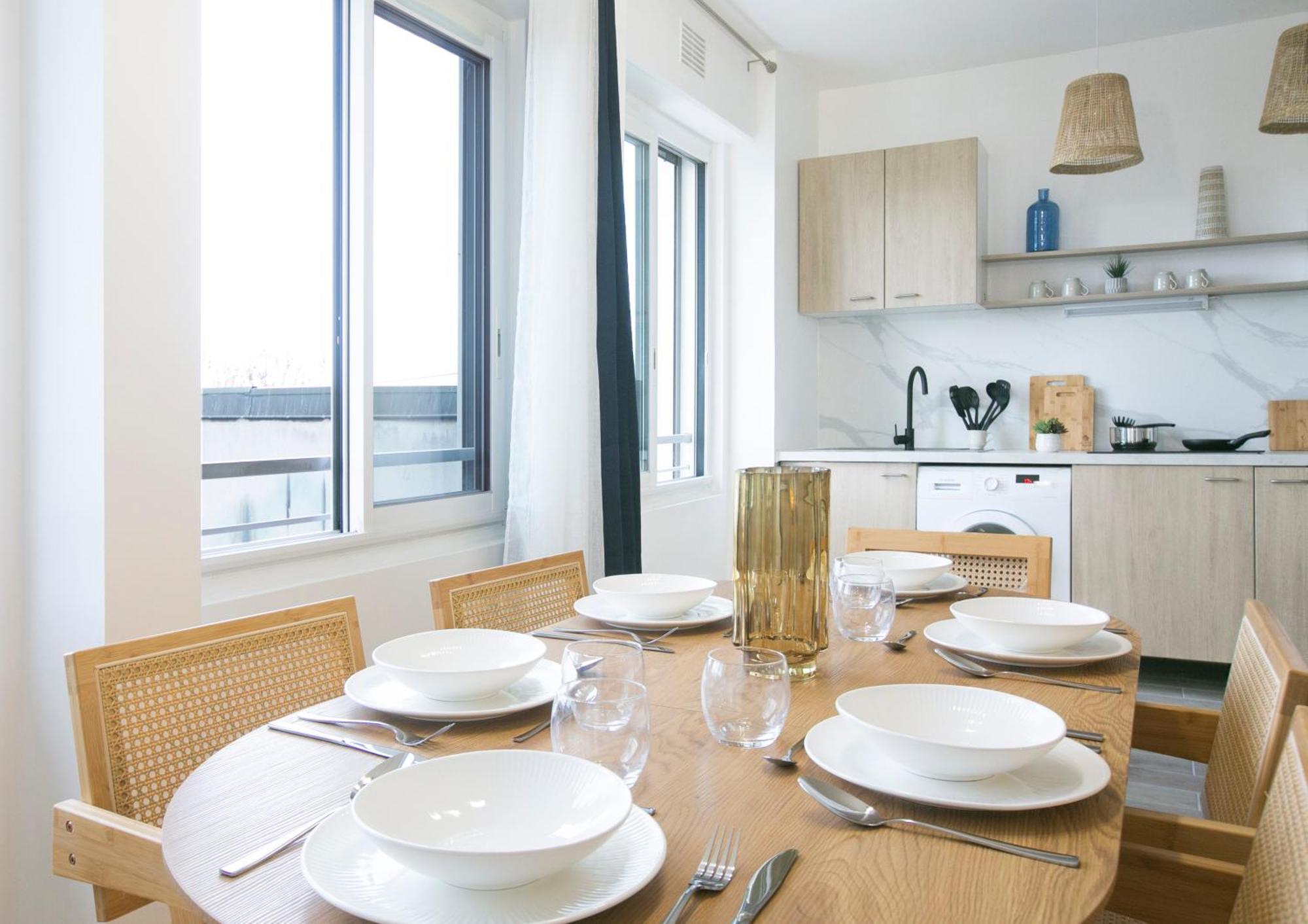 Apartment Majestic & Idyllic Parisian Flat - Champs-elysees Paris
