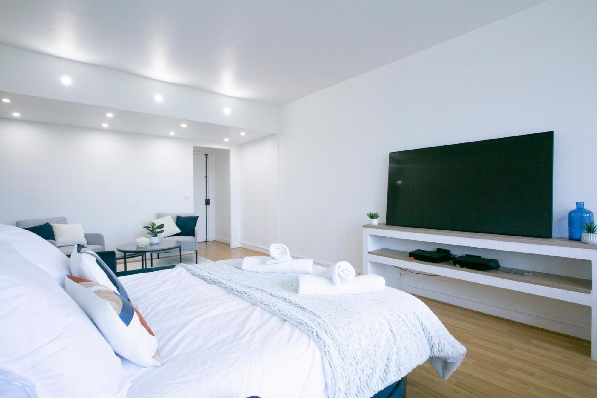Majestic & Idyllic Parisian Flat - Champs-elysees * Paris