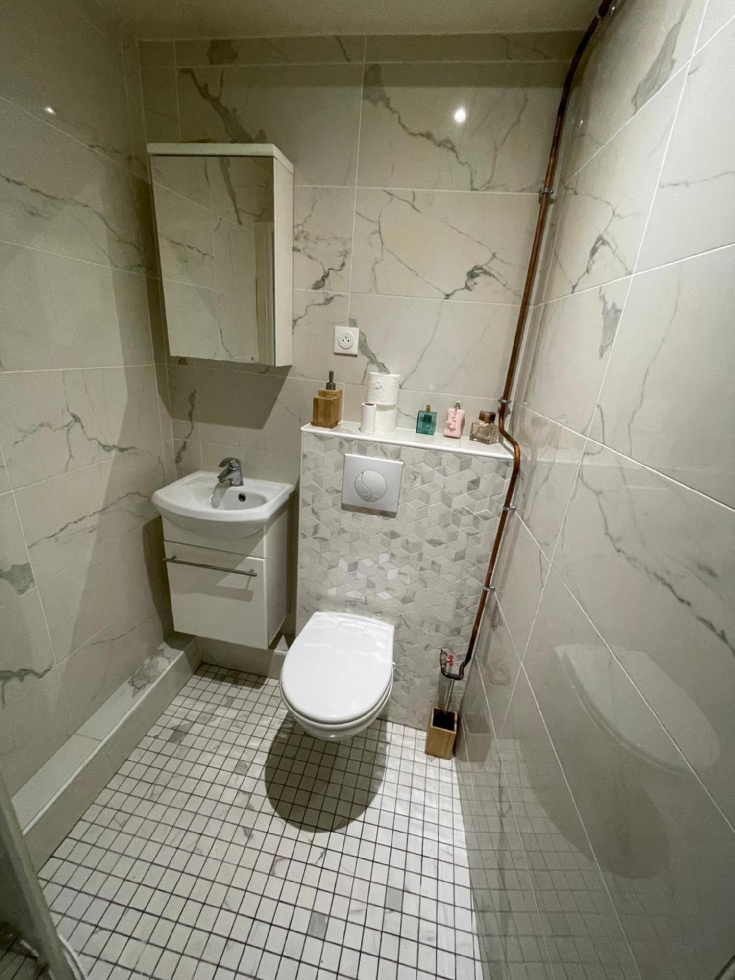 Appartamento Chambre Proche Centre Et Monument Parigi