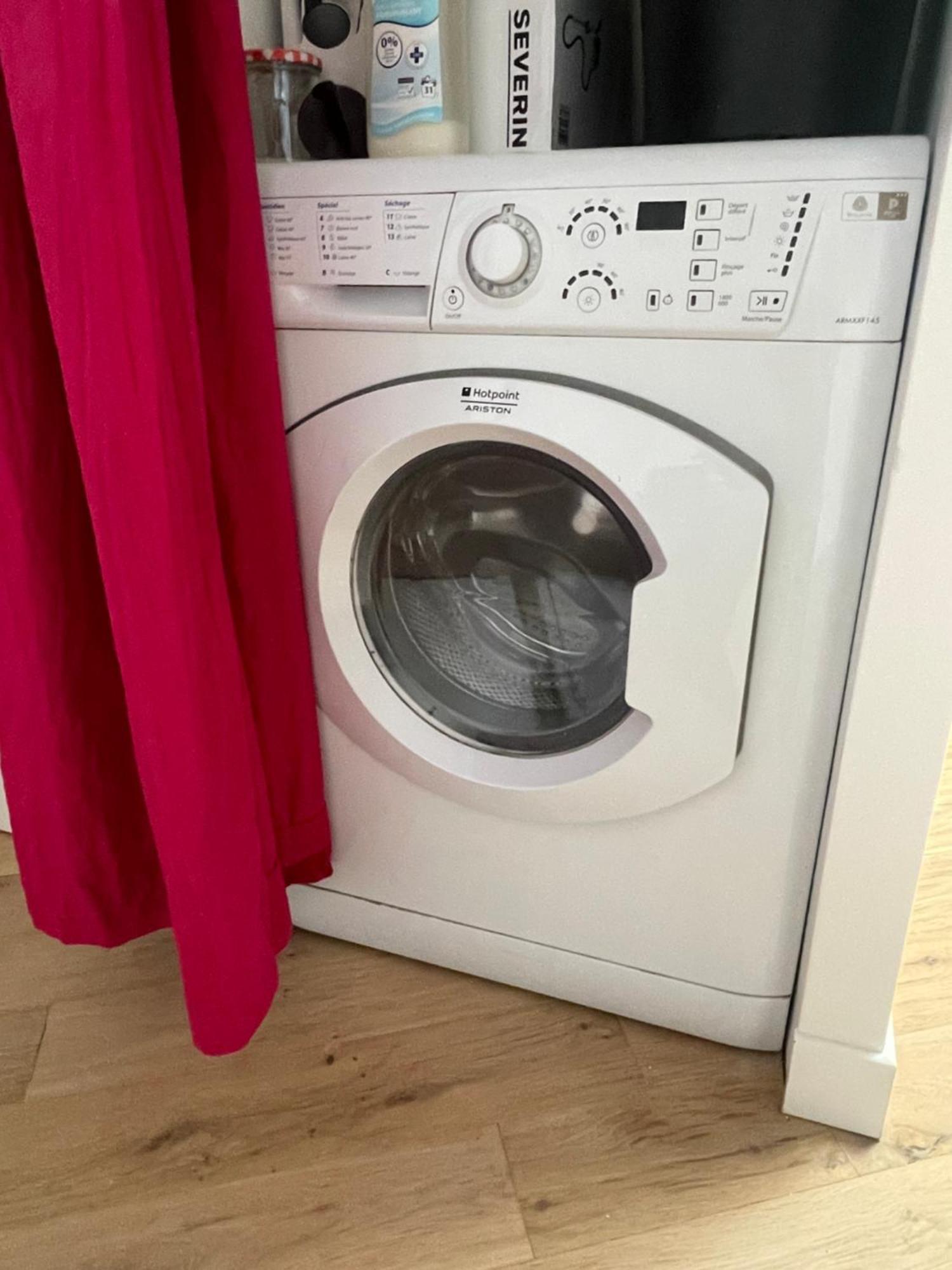 Apartment Superbe Haussmannien Suspendu