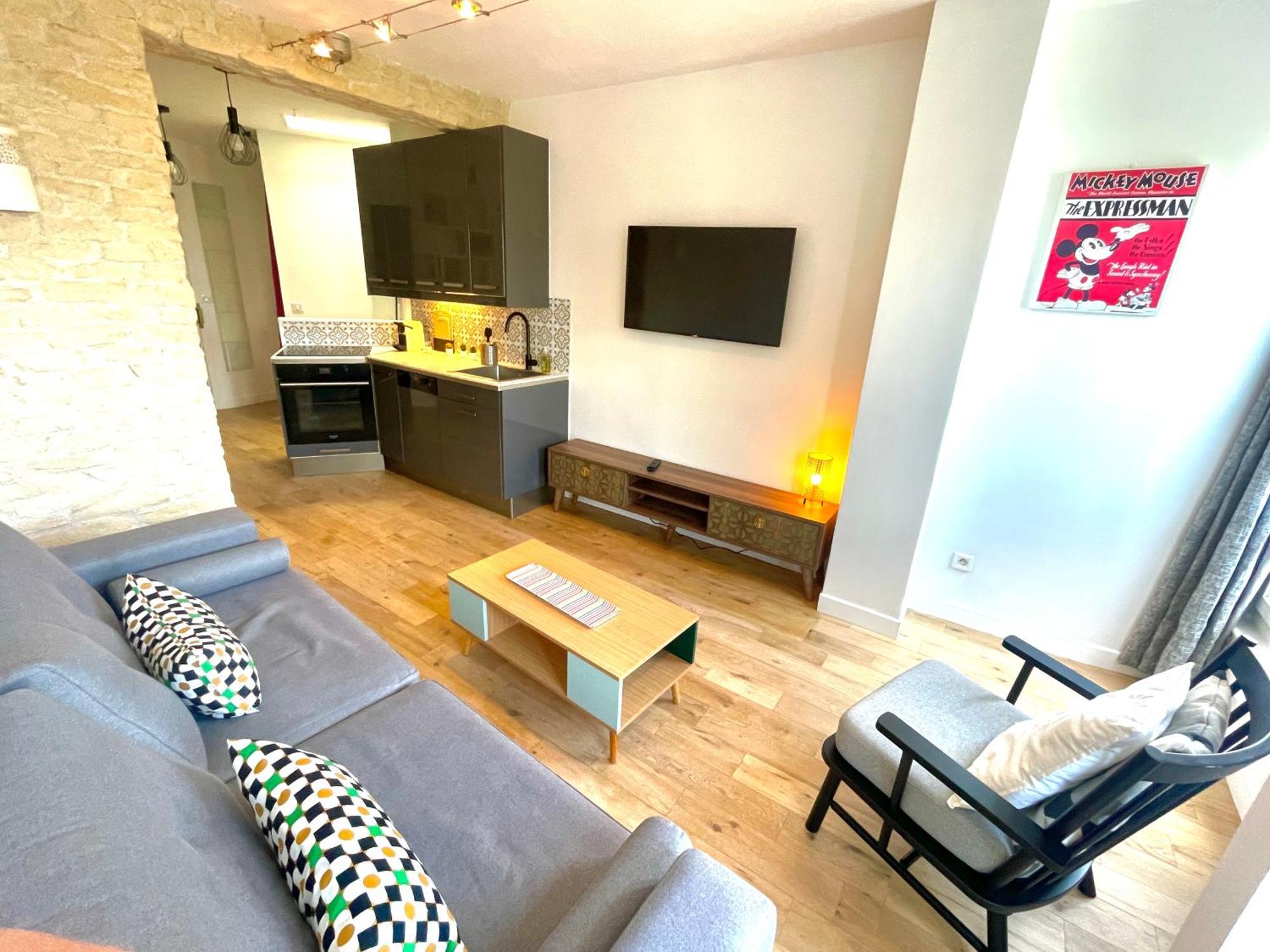 Apartment Superbe Haussmannien Suspendu Paris
