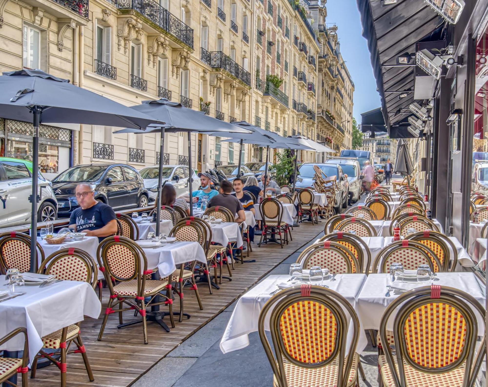 Appartamento Nemo, Avec Mezzanine Sur Cour Porte Maillot