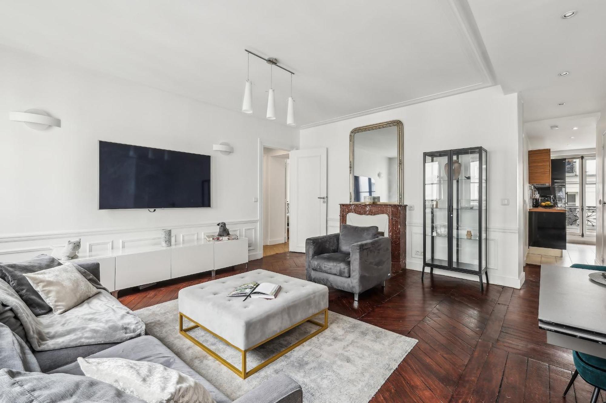 Champs Elysees - 3br - Cityapartmentstay Appartamento