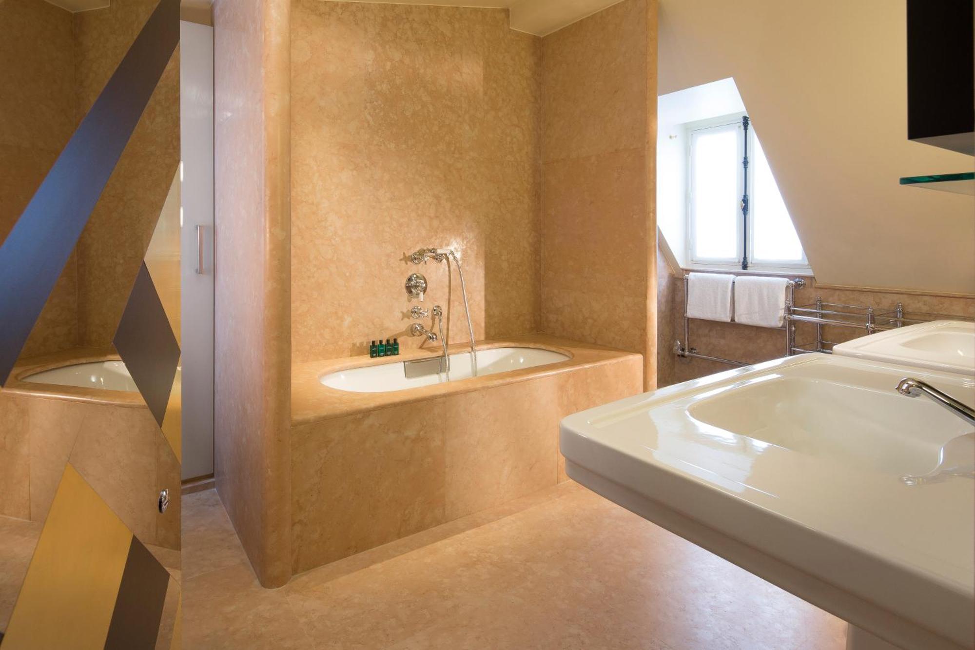 Hotel Saint-marc Paris