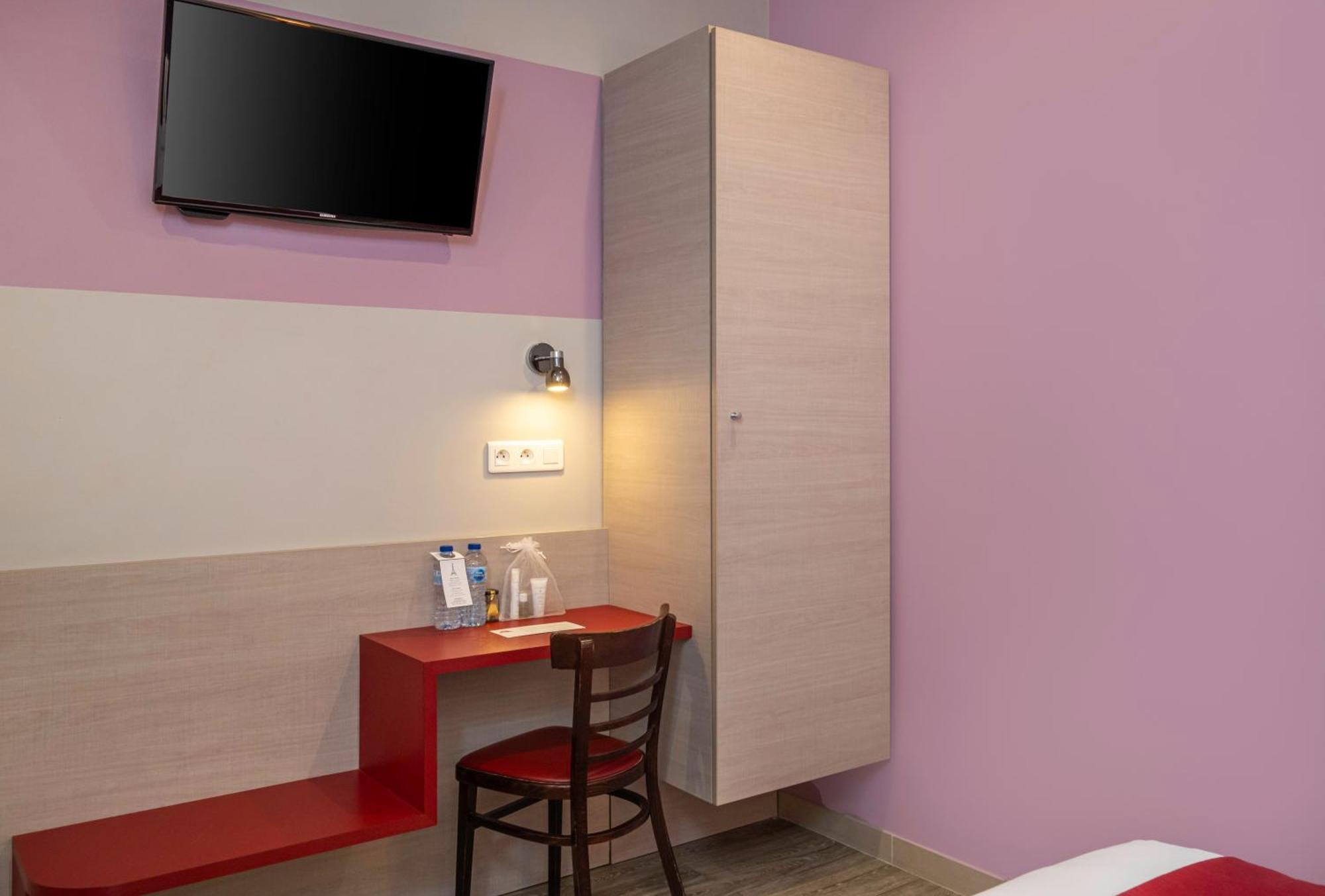 Hotel Grand De Turin 3*