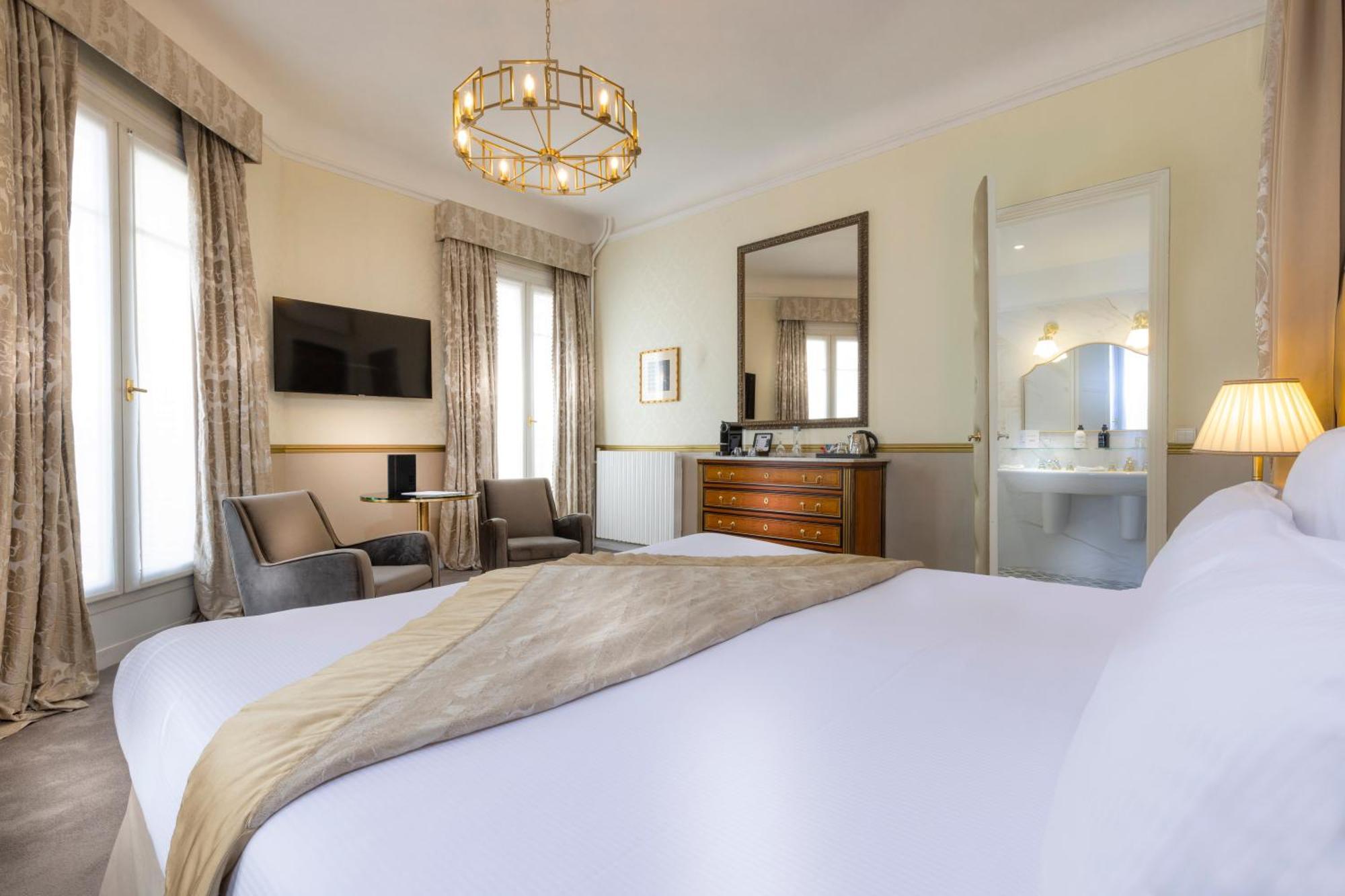 Claridge 4*