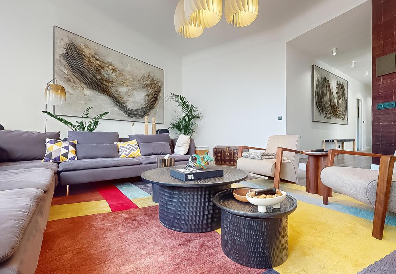 Signature Champs Elysees Appartamento