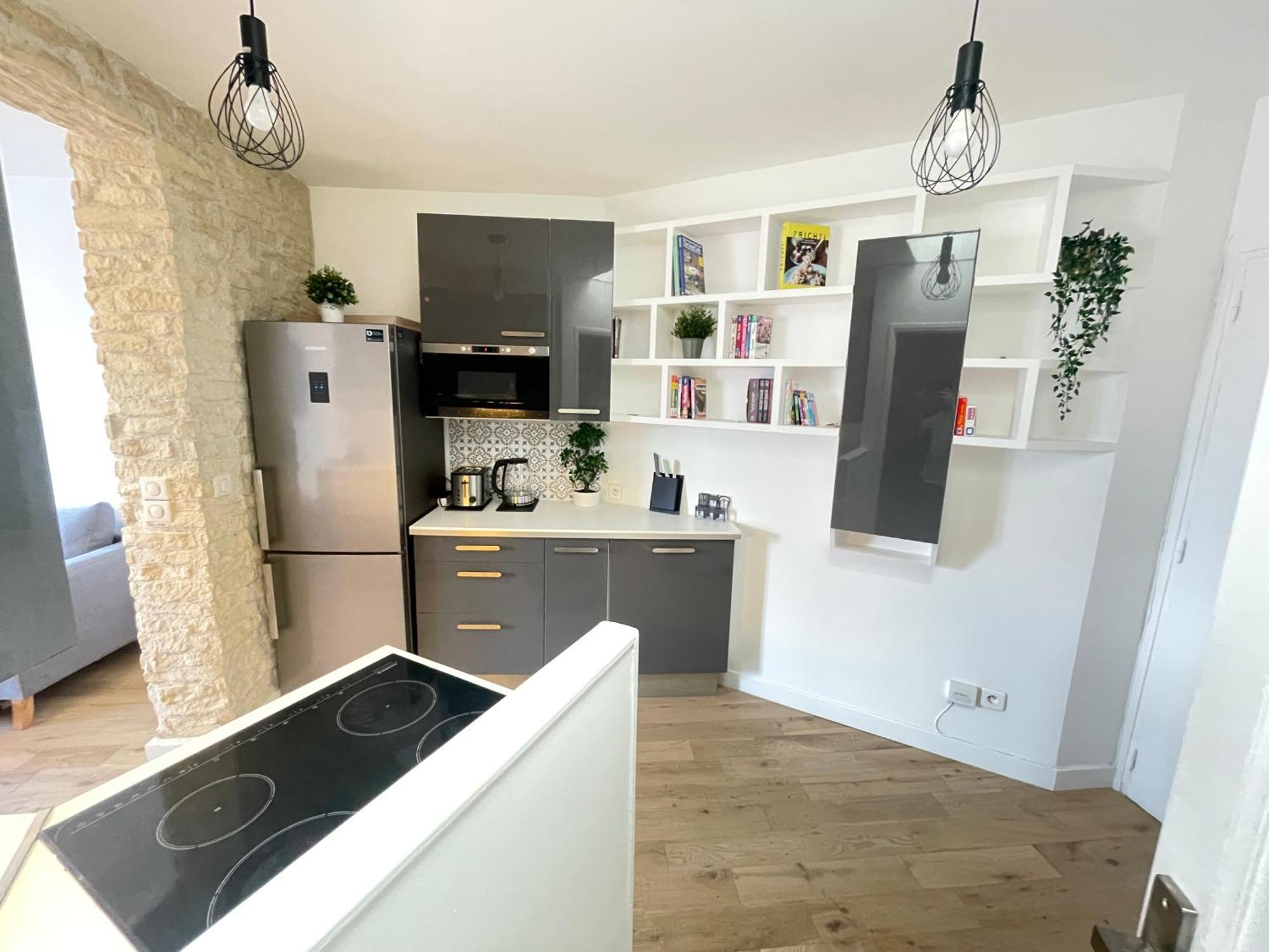 Superbe Haussmannien Suspendu Apartment Paris