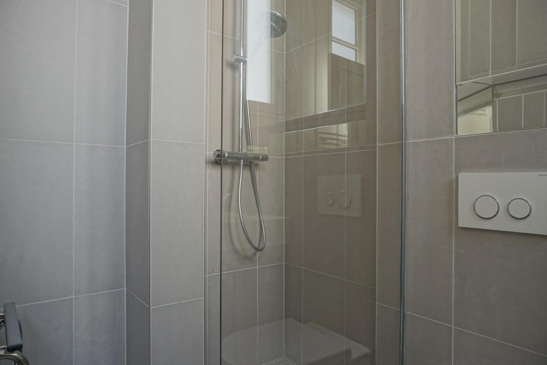 Rue Chateaubriand - 8 Appartamento