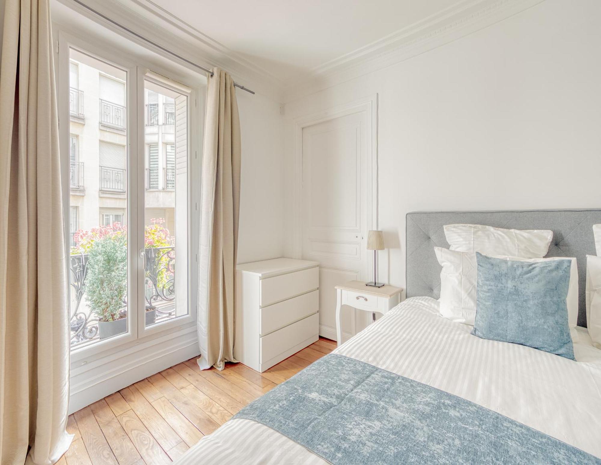 Eiffel Tower 10 Minutes 1br Renovated Appartamento Parigi