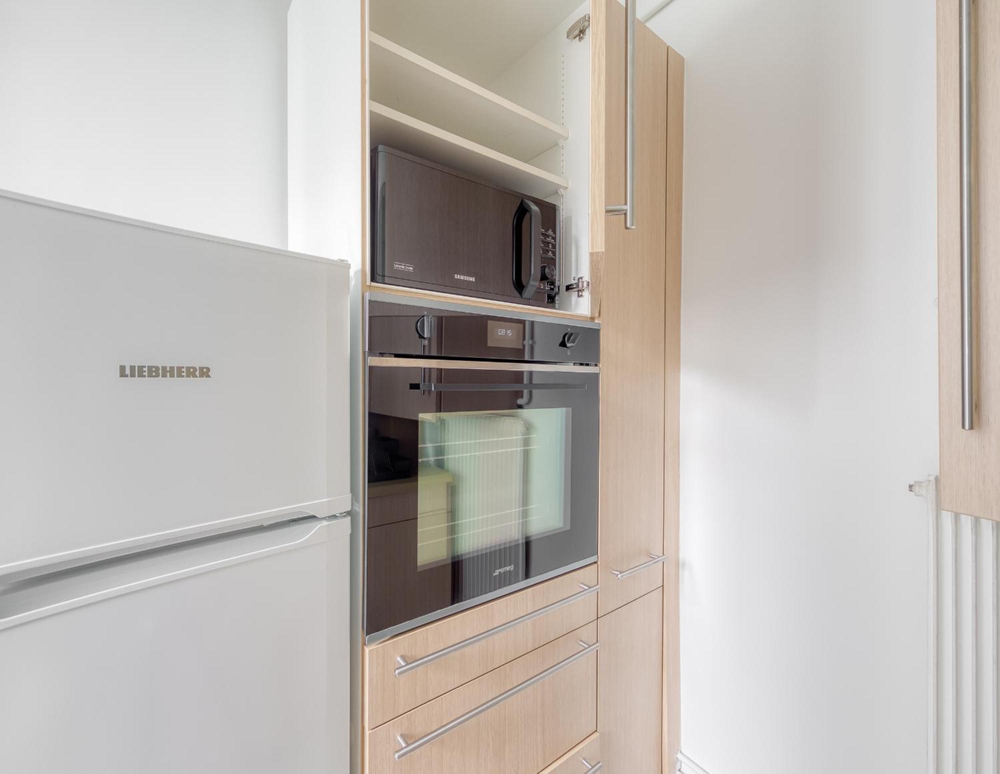 Eiffel Tower 10 Minutes 1br Renovated Appartamento