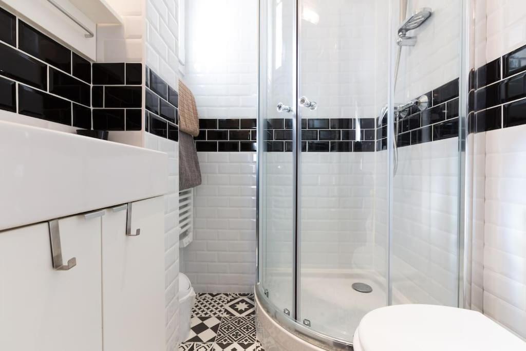 Charming Flat In Montmartre Appartamento *