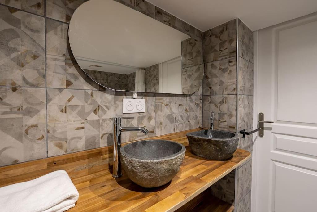 Appartamento New Two Bedroom Two Bathroom Apartment Paris 15 Near Eiffel With Air Conditioning Parigi