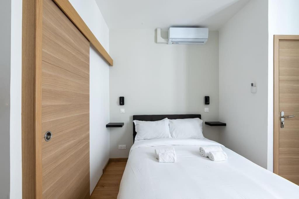 New Two Bedroom Two Bathroom Apartment Paris 15 Near Eiffel With Air Conditioning * Parigi