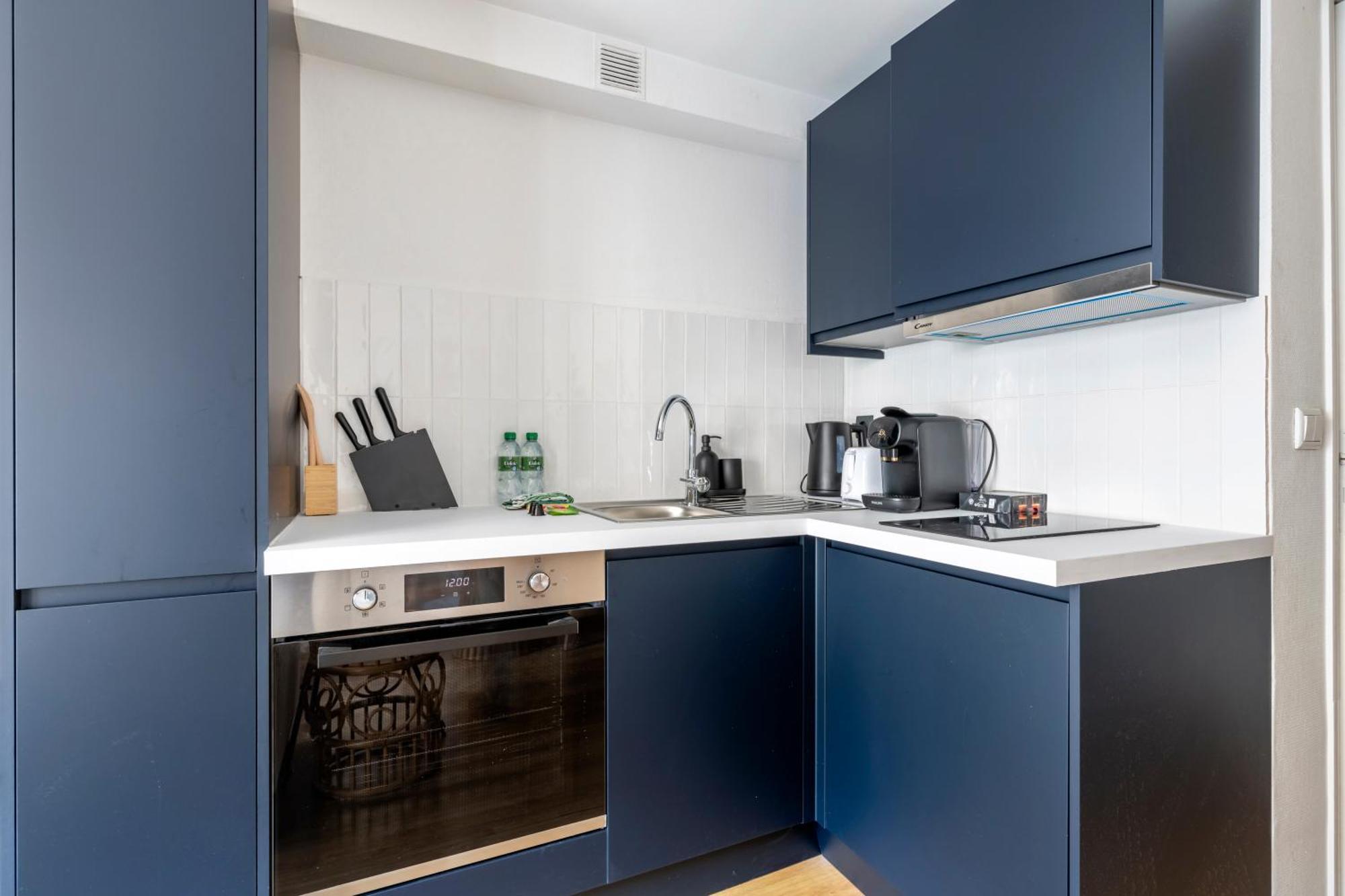 Close To Center Of I Fully Equipped Appartamento Parigi