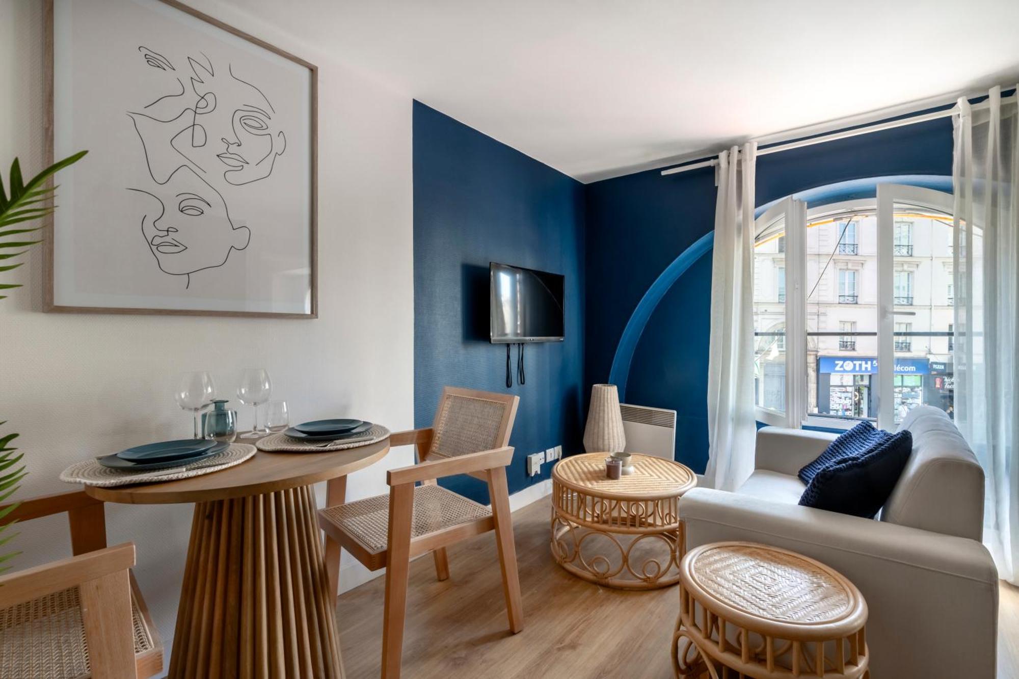Appartamento Close To Center Of I Fully Equipped