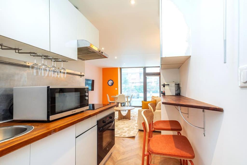 Apartment Colore Aux Portes Des Buttes Chaumont Paris