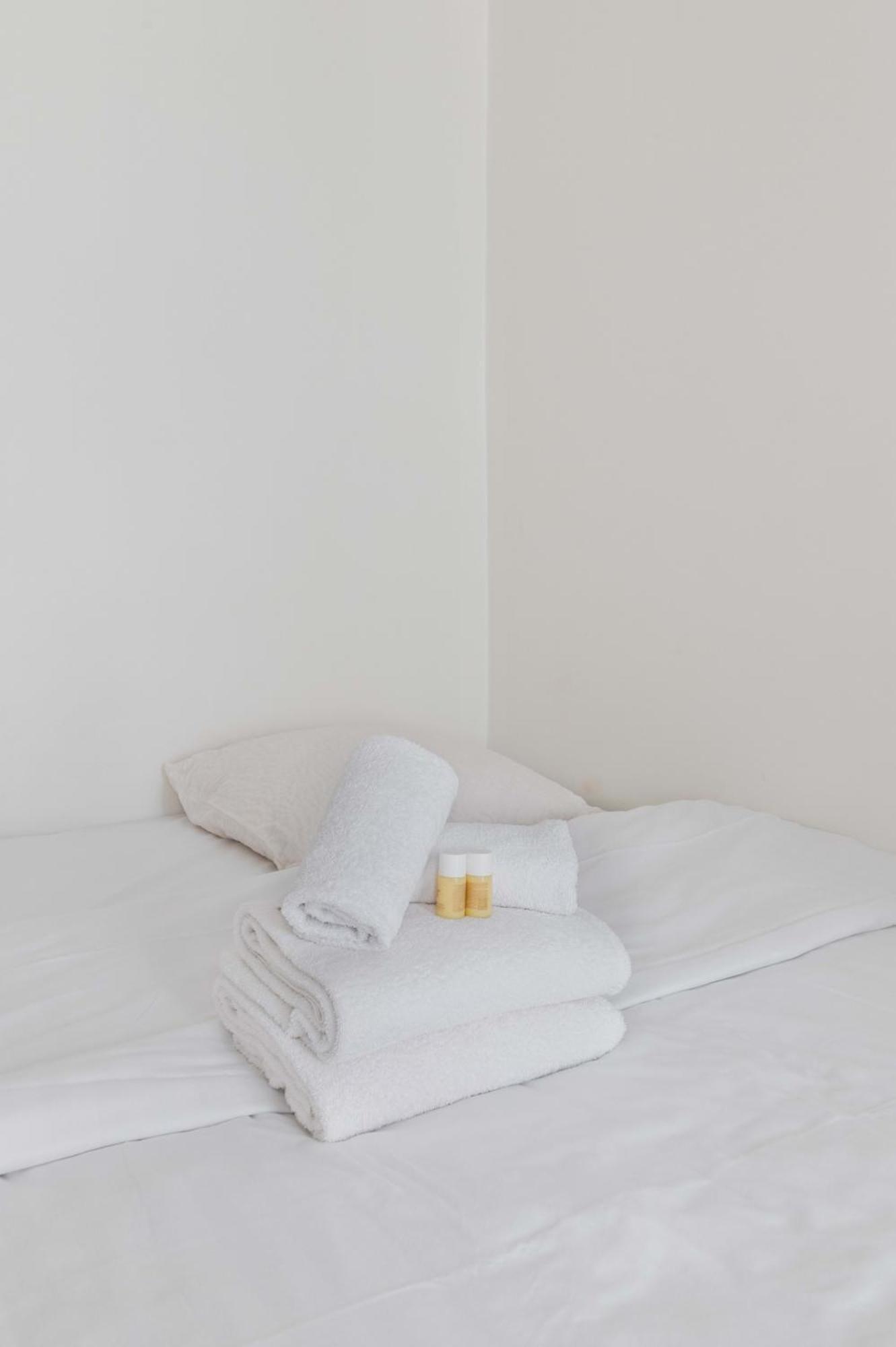 Grand Studio Fonctionnel Republique - 10 Appartamento *