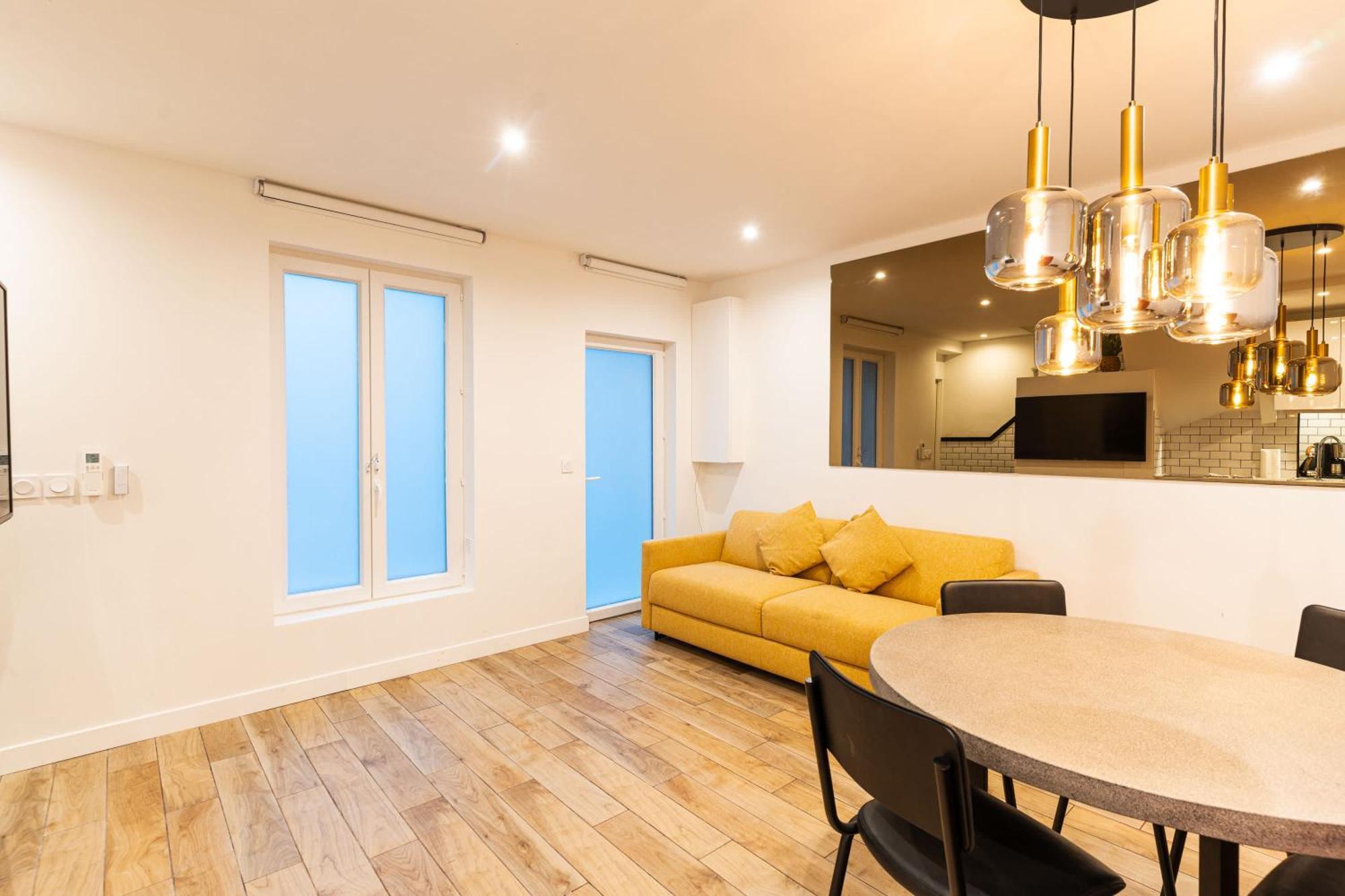 Town House Nation, Bastille, Ac By Lcc Agency Casa vacanze *