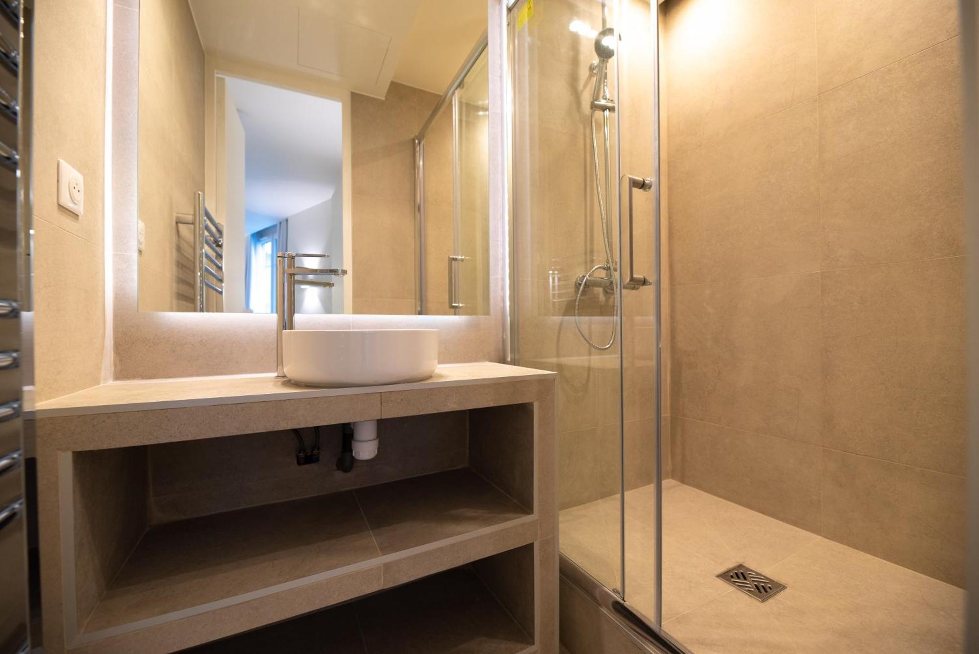 Cia - 2br Madeleine Champs Elysees Appartamento