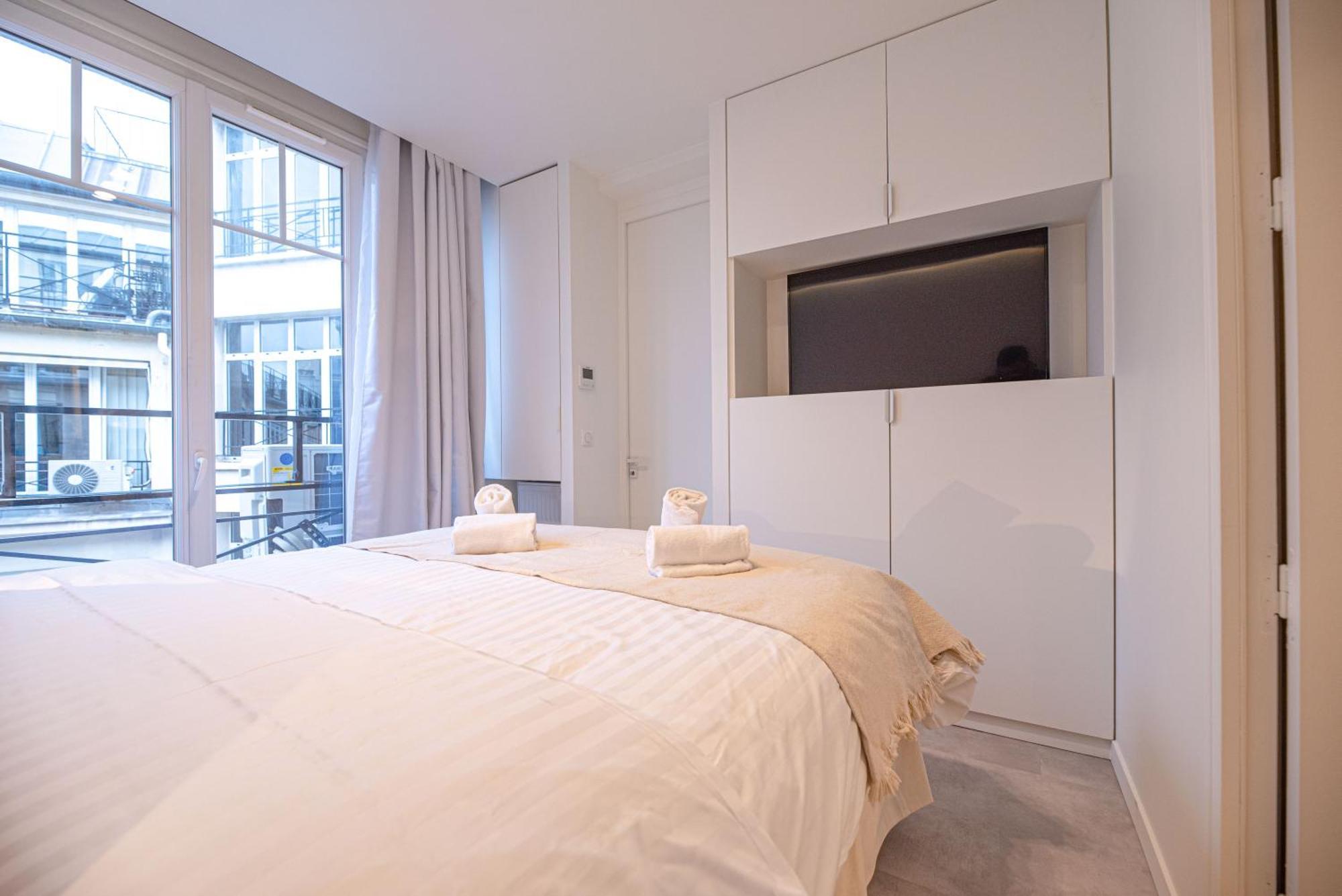 Appartamento Cia - 2br Madeleine Champs Elysees