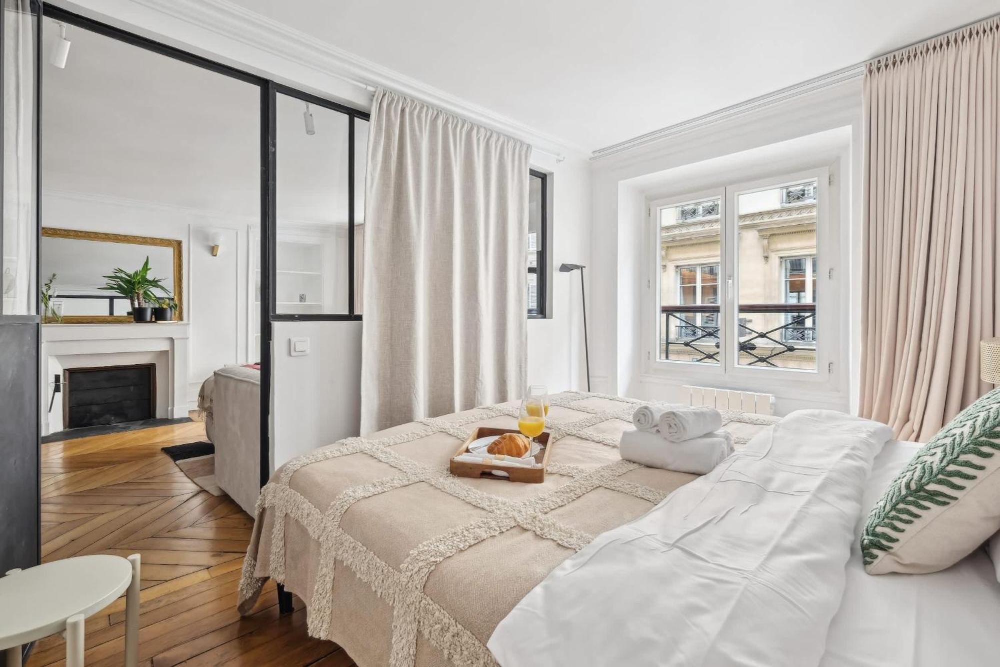 Apartment Jardin Des Tuileries & Louvre - Cityapartmentstay *