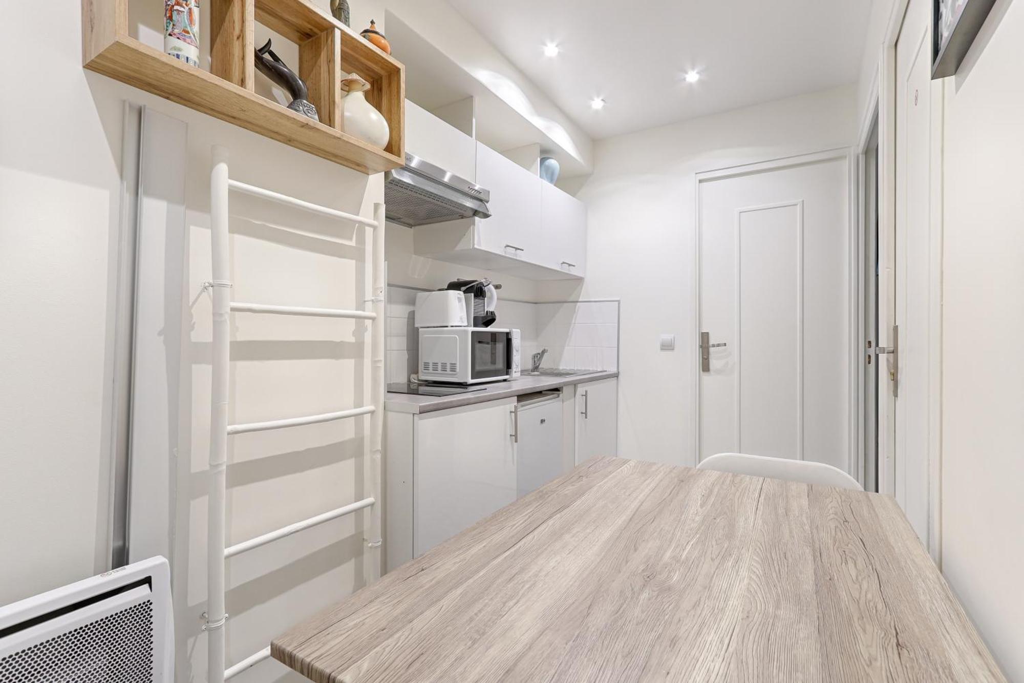 Appartamento Bastille Passage Salarnier Charming 1br *