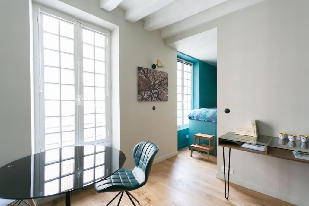 Romantic Brand New In Paris, Bathroom, Kitchen Parigi