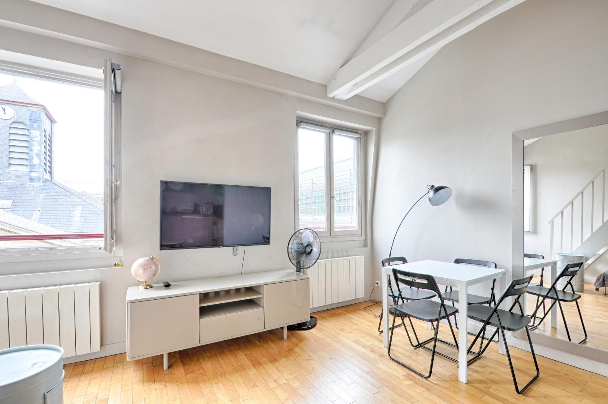 St Dom Face - Vue Tour Eiffel Apartment *