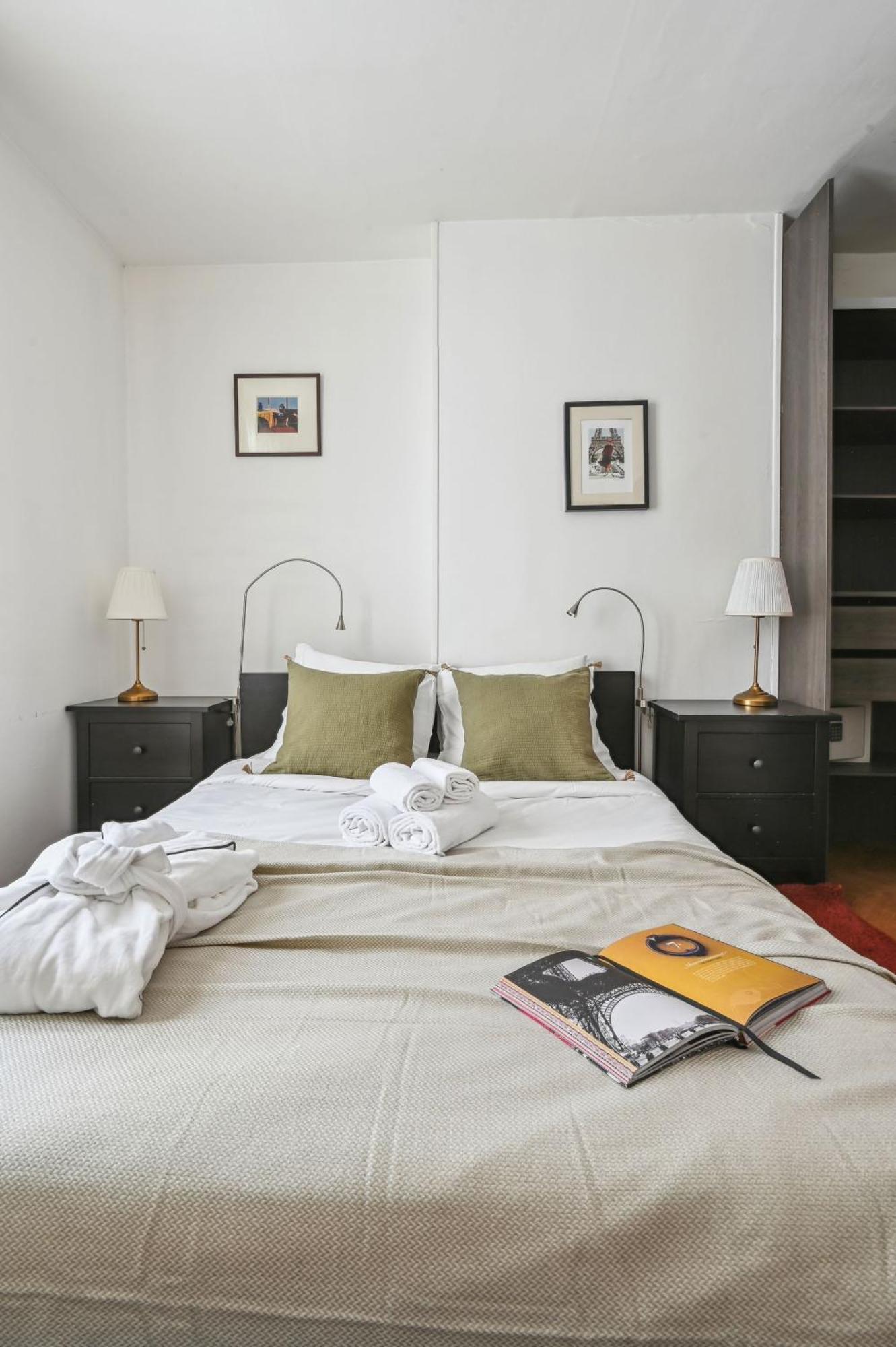 Eiffel Tower & Des Invalides - 1br - Cityapartmentstay Apartment Paris