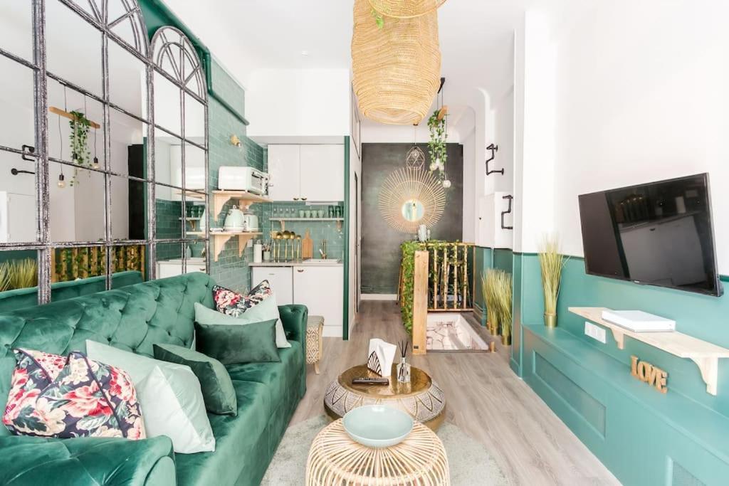 Appartamento P2- Perfect Escape For 4 Near Montmartre Parigi