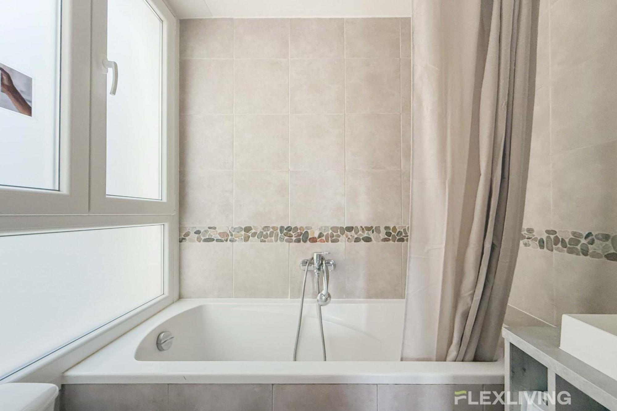 Flexliving - One Bedroom - Houdon Appartamento *