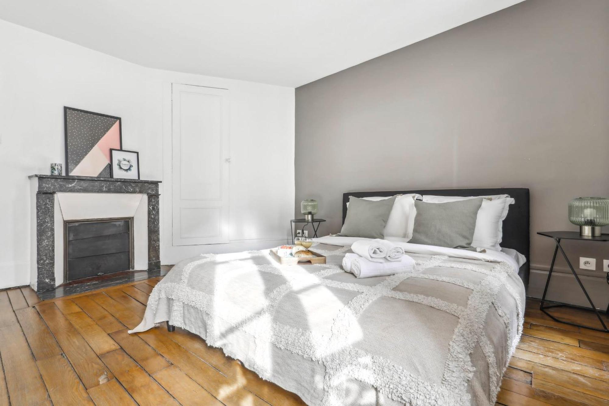 Le Marais & Place De La Republique - 2br - Cityapartmentstay Apartment Paris
