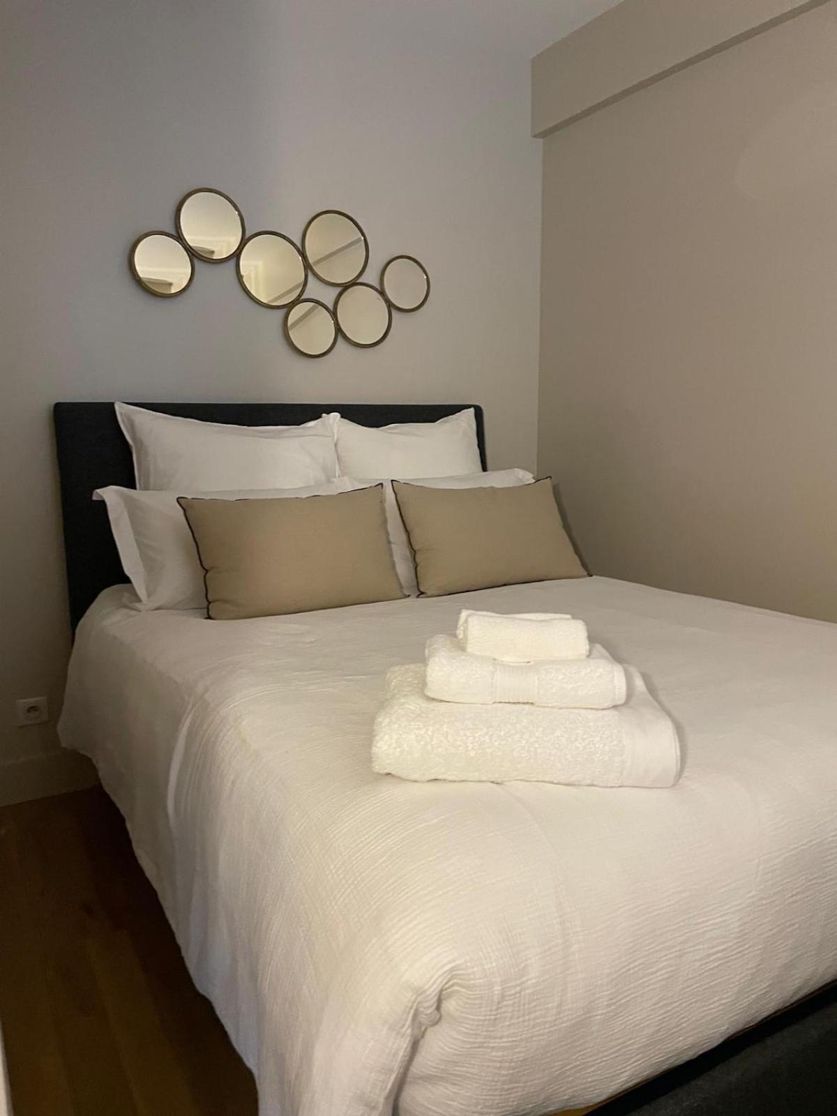 Appartamento Swan House Champs Elysee