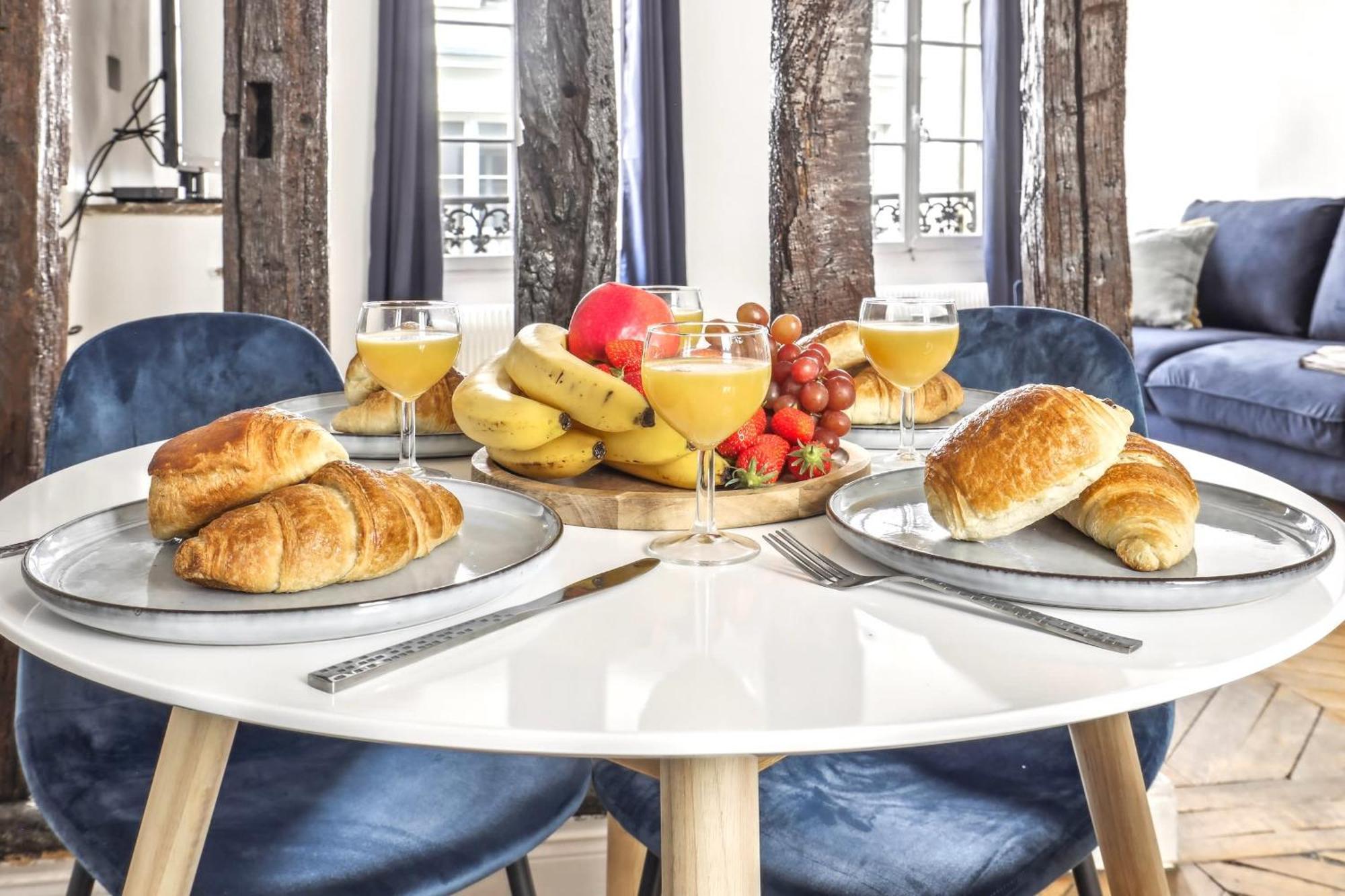 Apartment Le Marais & Place De La Republique - 2br - Cityapartmentstay Paris