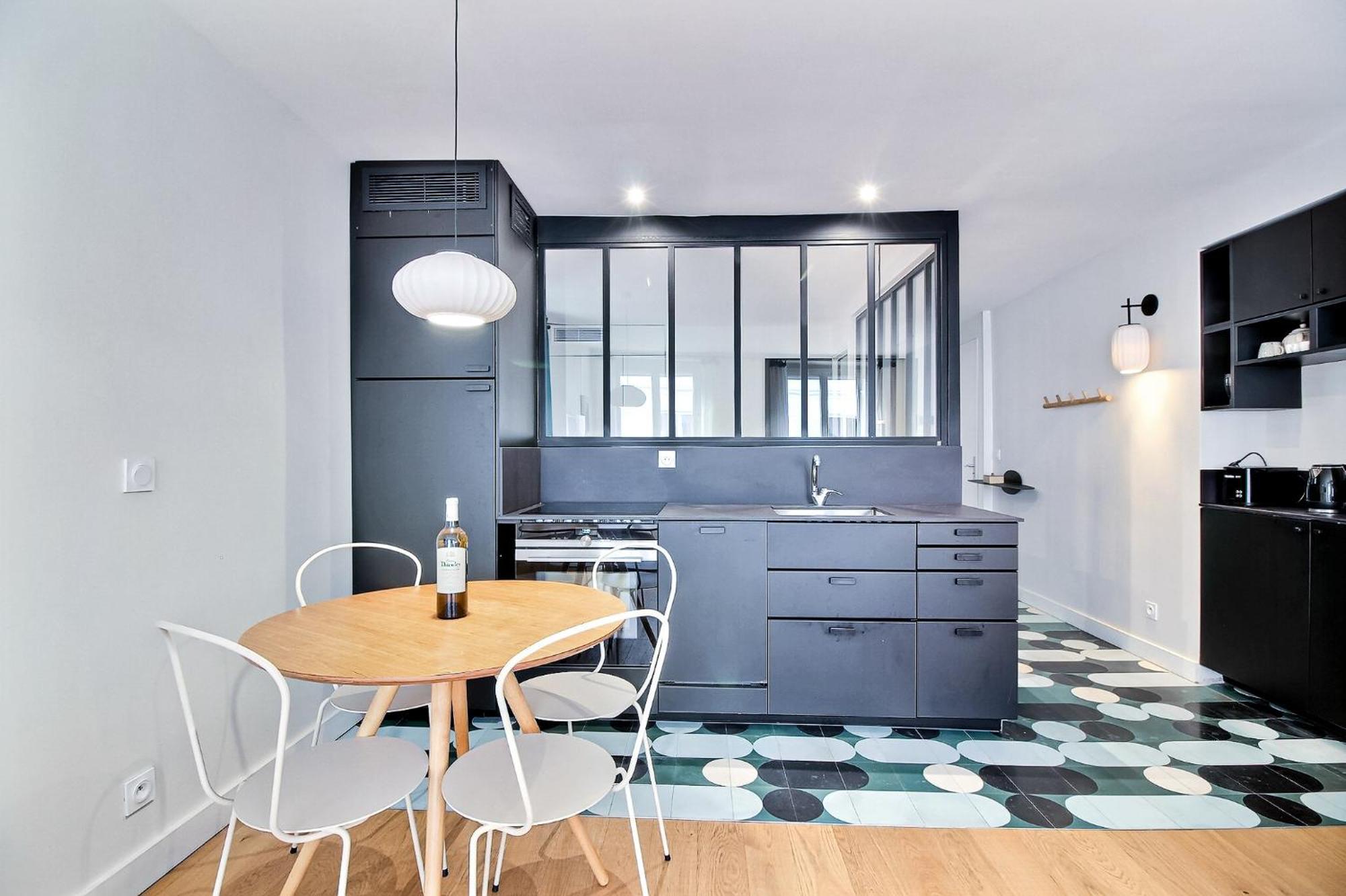 Parisian L Montorgueil Apartment Paris