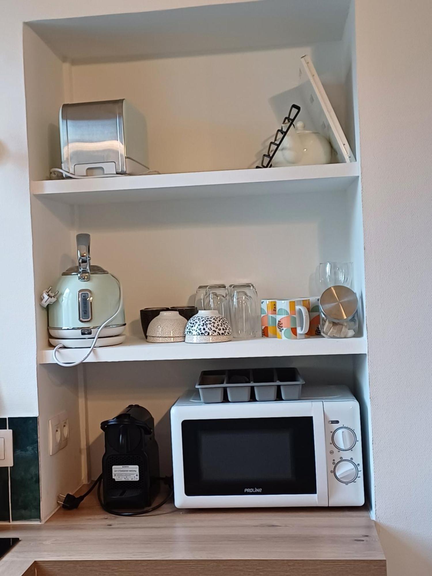 Gare Montparnasse,gorgeous1 Bedroom,close To Eiffel Tour,center , Stuning Place Apartment