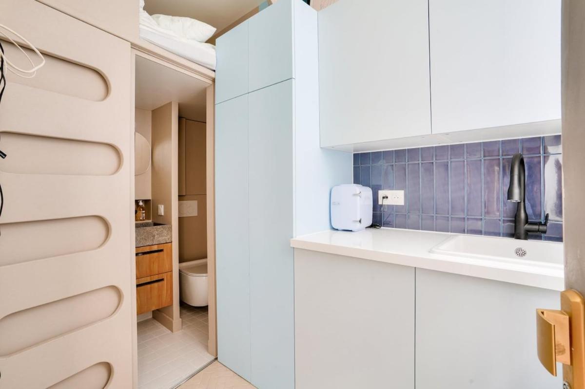 Renovated In The Heart Of The Marais Parigi