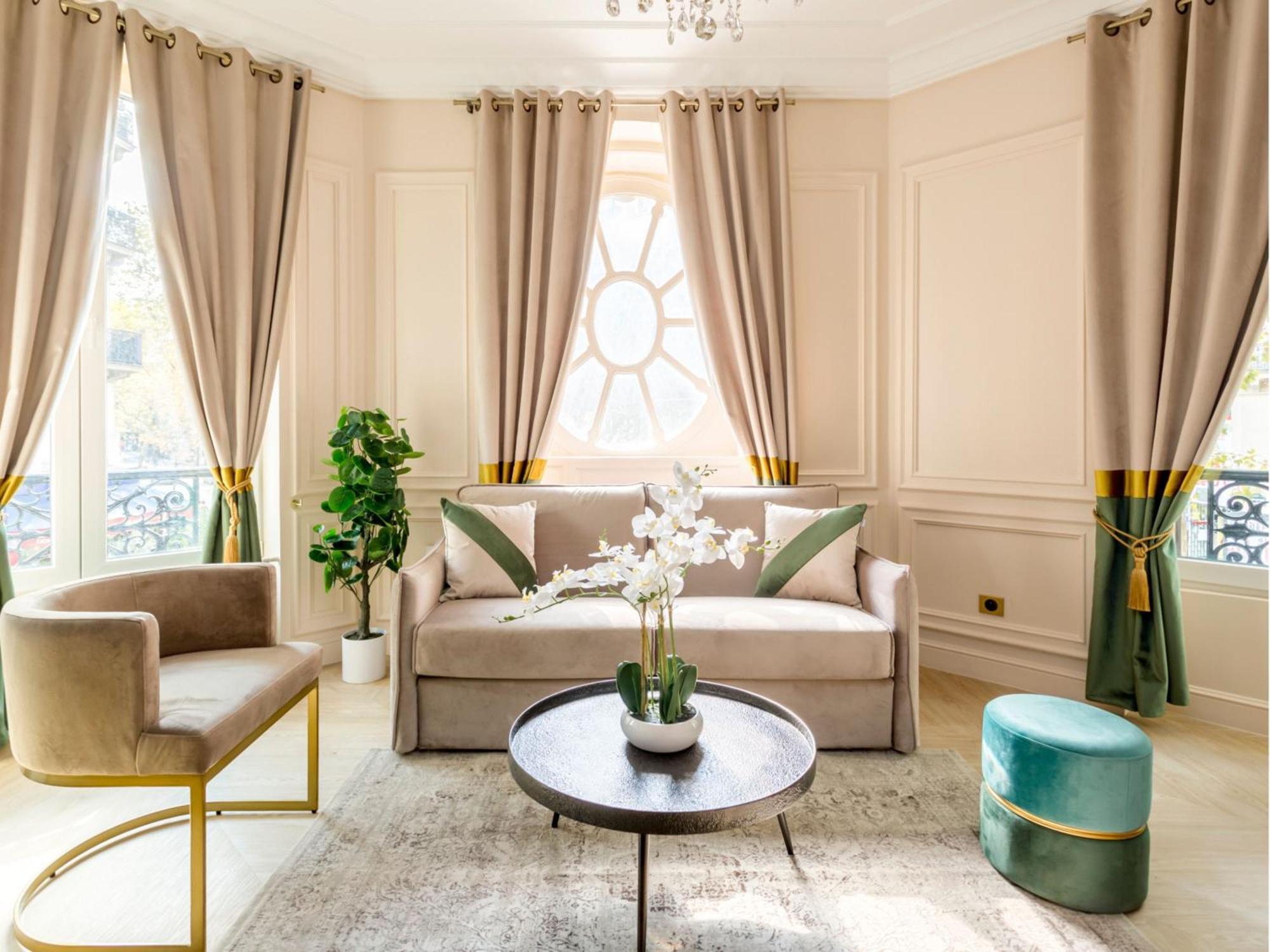 Merveil - Luxury - Louvre - Ours I Parigi