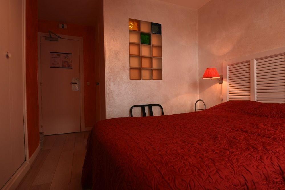 Hotel Adonis Sacre Coeur Roma 2*