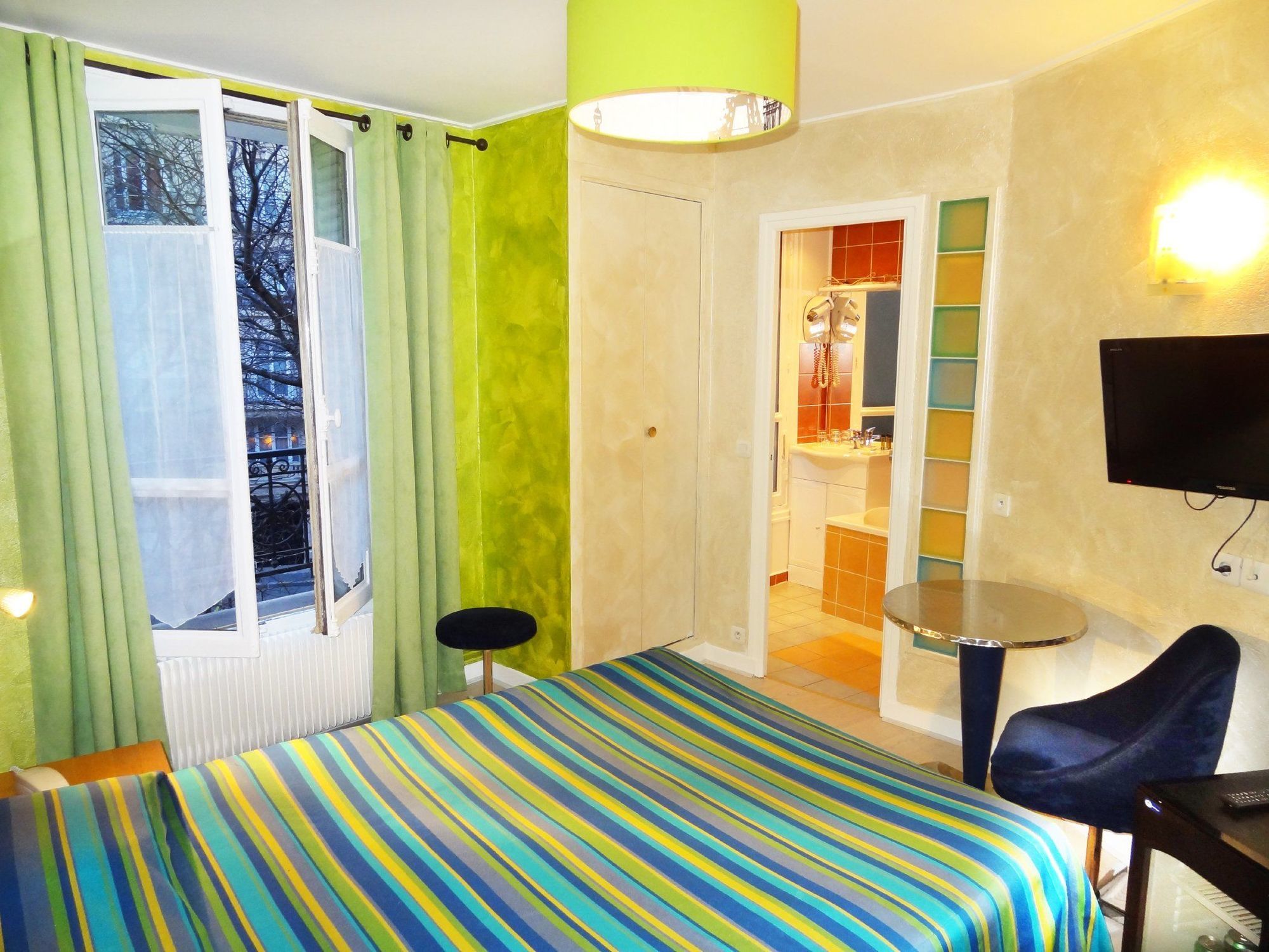 Hotel Adonis Sacre Coeur Roma Paris