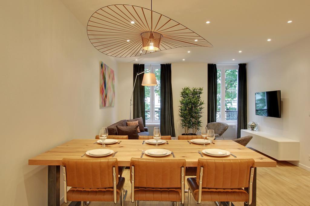 Pick A Flat's In Champs Elysees - Rue Percier Apartment Paris