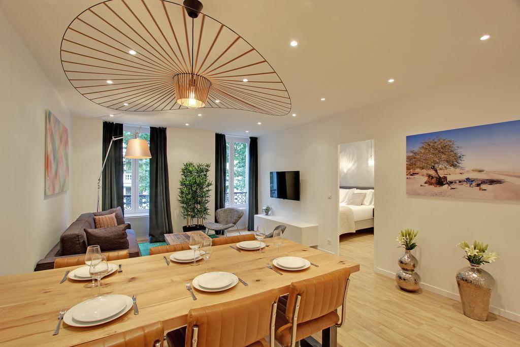 Pick A Flat's In Champs Elysees - Rue Percier *