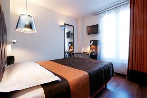 Hotel Du Parc Montparnasse Parigi