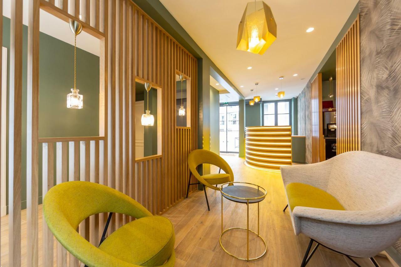 15 Montparnasse Hotel